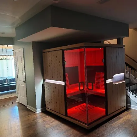 Cozy 2B 2B Spa 2 Steam Saunas Home Theater Gym